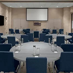 Courtyard By Marriott World Trade Center Area Hotel
