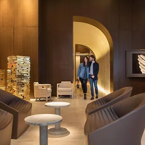 5* Ξενοδοχείο Four Seasons Downtown